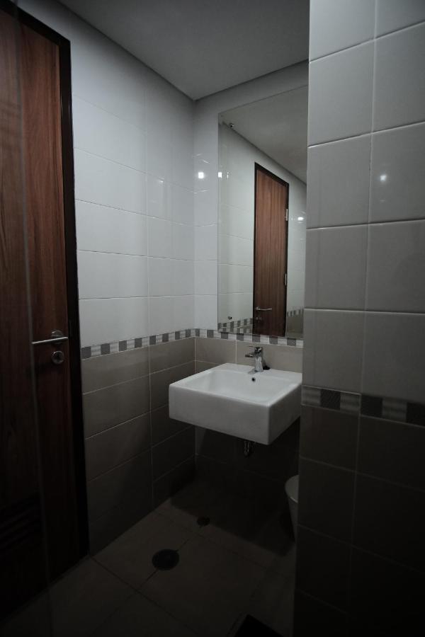 2 Bedrooms - Royal Olive Apartment - Pejaten South Of جاكرتا المظهر الخارجي الصورة
